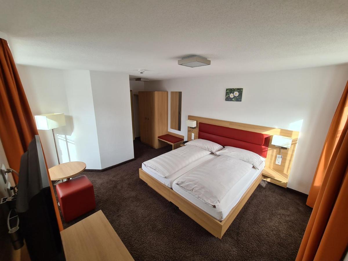Hotel Staetzerhorn Parpan Buitenkant foto