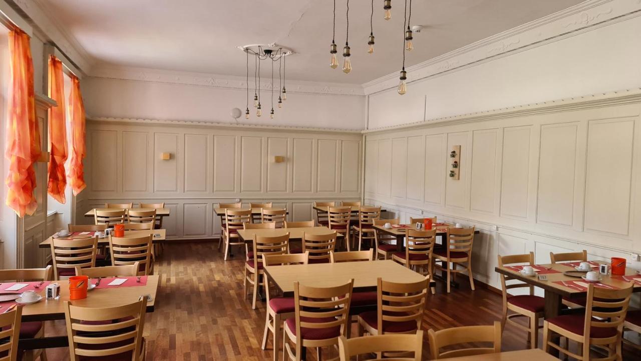 Hotel Staetzerhorn Parpan Buitenkant foto