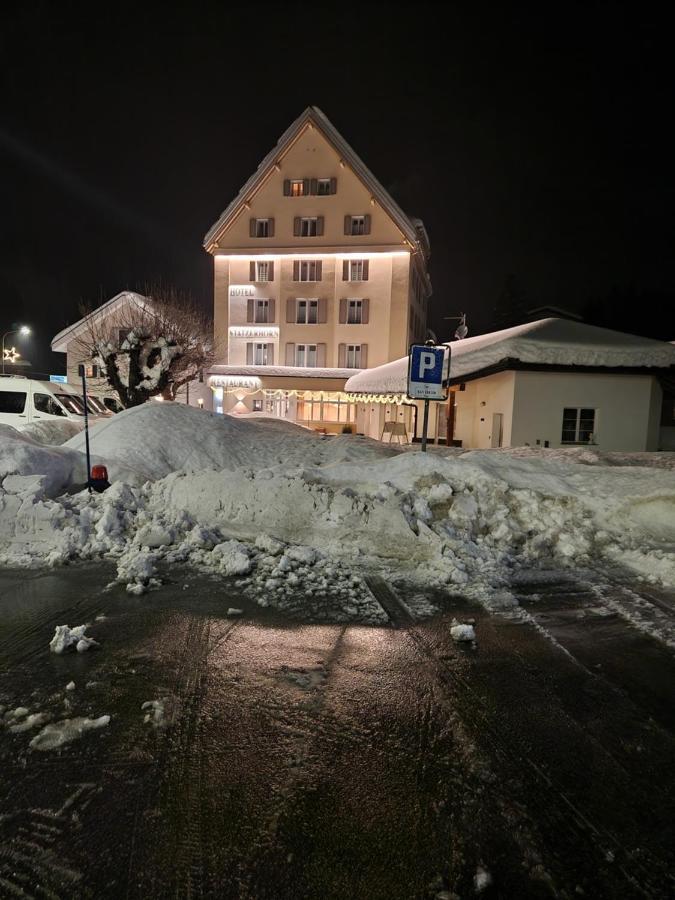 Hotel Staetzerhorn Parpan Buitenkant foto