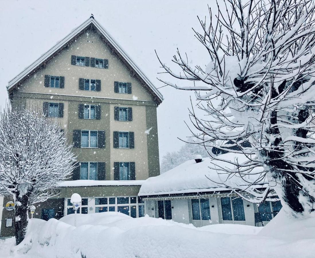 Hotel Staetzerhorn Parpan Buitenkant foto