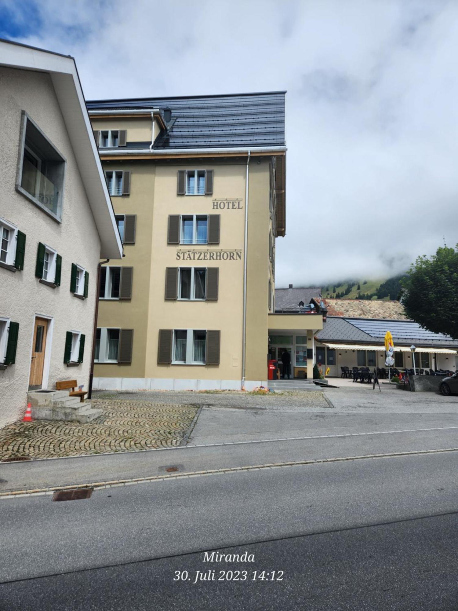 Hotel Staetzerhorn Parpan Buitenkant foto
